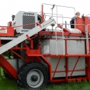 4117 Joonas 1500 berry harvester 