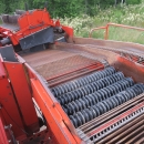 4665 Grimme SE75-30 potato harvester