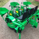 4909 Sfoggia Itala transplanter 3 row 