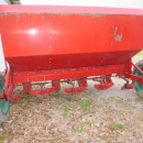 4931 Kverneland Underhaug potato planter 4 row