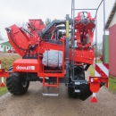 5130 Dewulf GBC carrot harvester with bunker