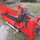 5338 Dewulf GBC carrot harvester with bunker