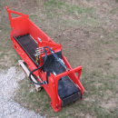 5338 Dewulf GBC carrot harvester with bunker