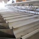 3381 Upmann weigher and tray packing line