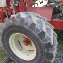 3417 Simon carrot harvester 1 row with bunker