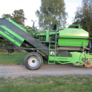 6322 AVR 6100 potato harvester