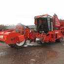 3792 Dewulf RCE 2 row selfpropelled potato harvester