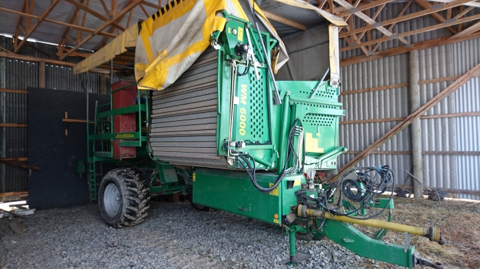 4738 Wuhlmaus WM 6000 1 row potato harvester