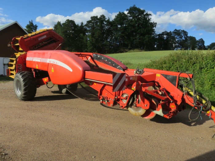 4822 Grimme GZ1700 Potato harvester