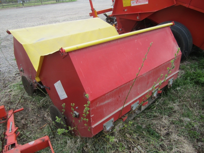 3371 Grimme potato planter 4 row with fertilizer