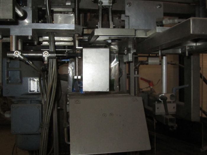 3400 Sorma carrot packing machine 