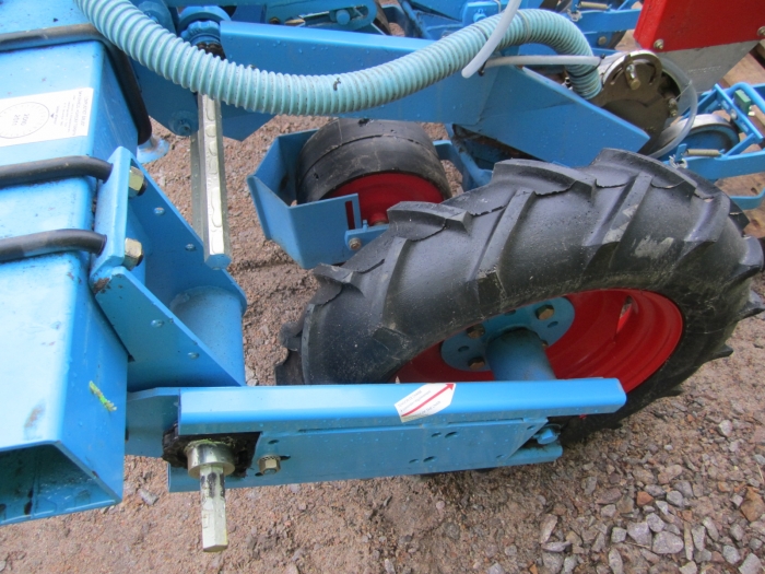 3419 Monosem pneumatical seeding machine