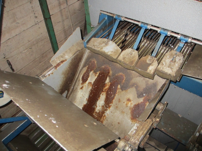 3539 Upmatic multi head weigher 1025 E 2,5-25 kg year model 2001