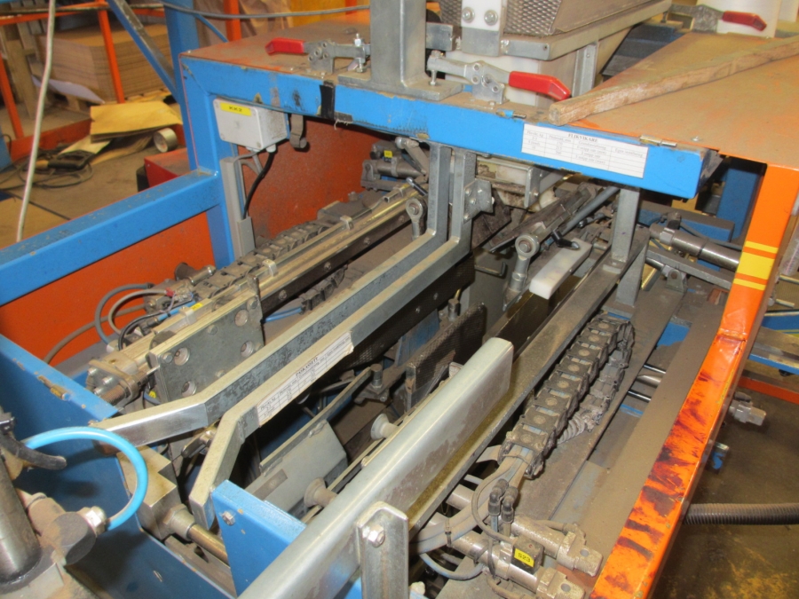 4114 EMVE packlinje komplett för påsar och oktabin