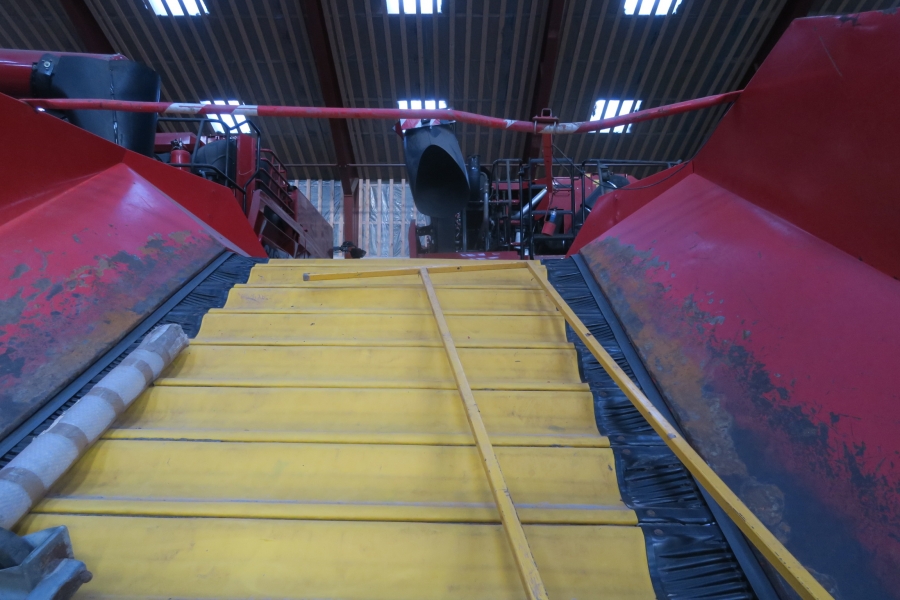 4131 Grimme receiving hopper RH 20-45