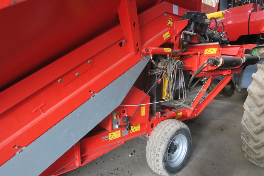 4131 Grimme receiving hopper RH 20-45