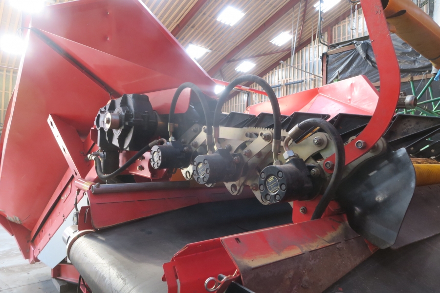4131 Grimme receiving hopper RH 20-45