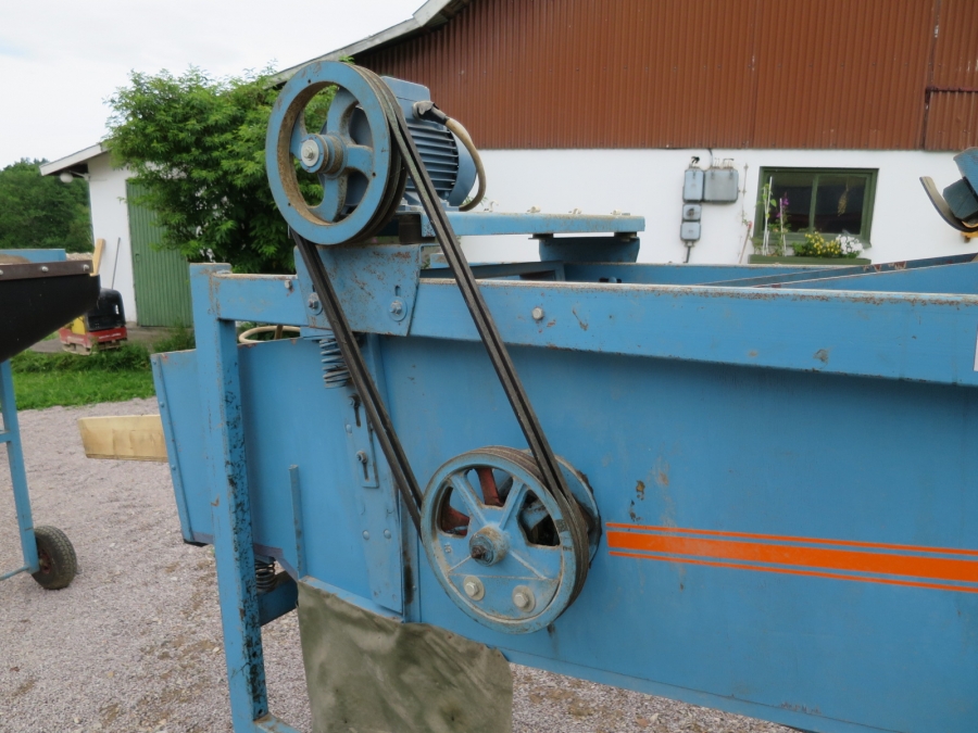 4156 EMVE potato sorter 