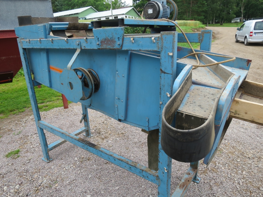 4156 EMVE potato sorter 