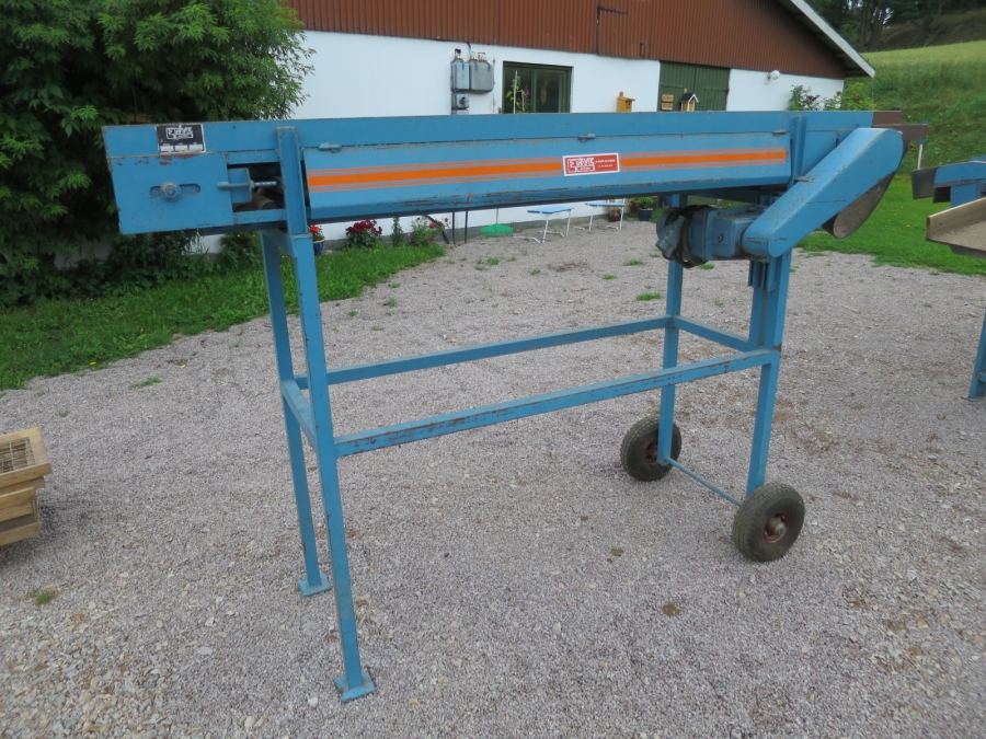 4157 EMVE inspection table
