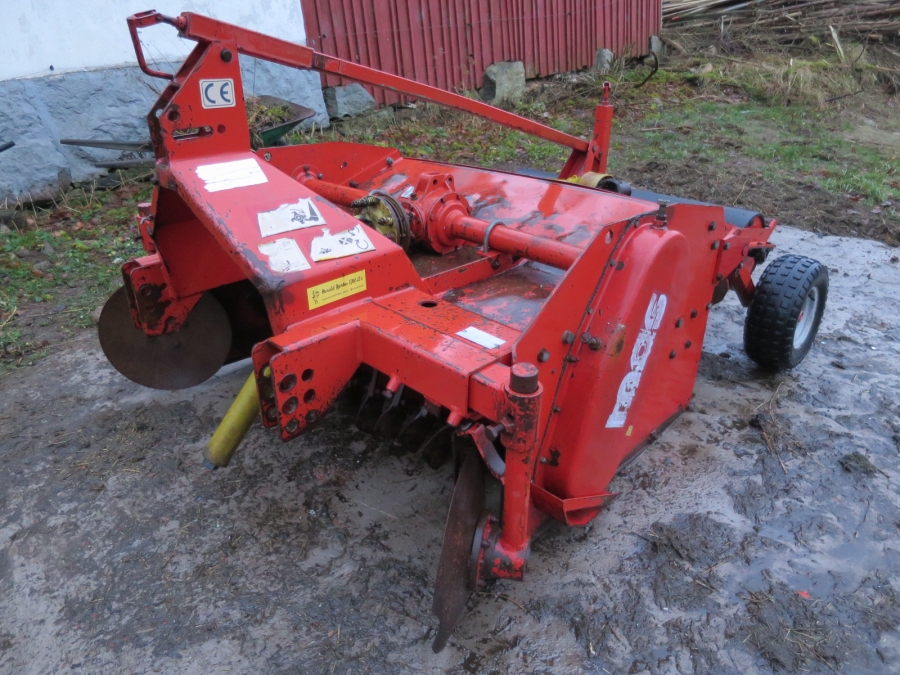4253 MAS Hortech bäddformare 1350mm
