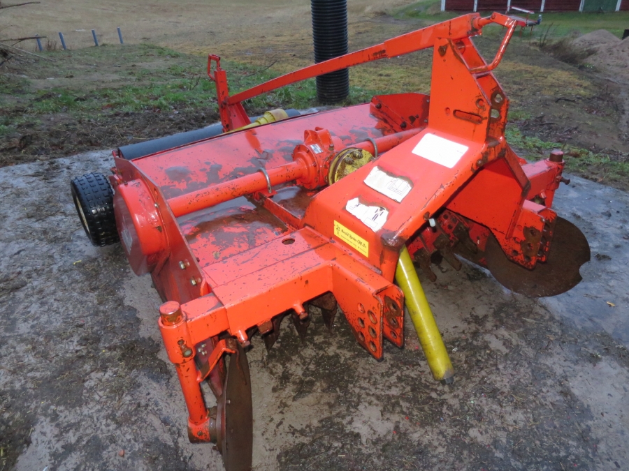 4253 MAS Hortech bäddformare 1350mm