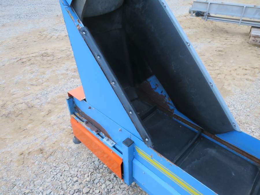 4296 EMVE Elevator 3000x350 mm