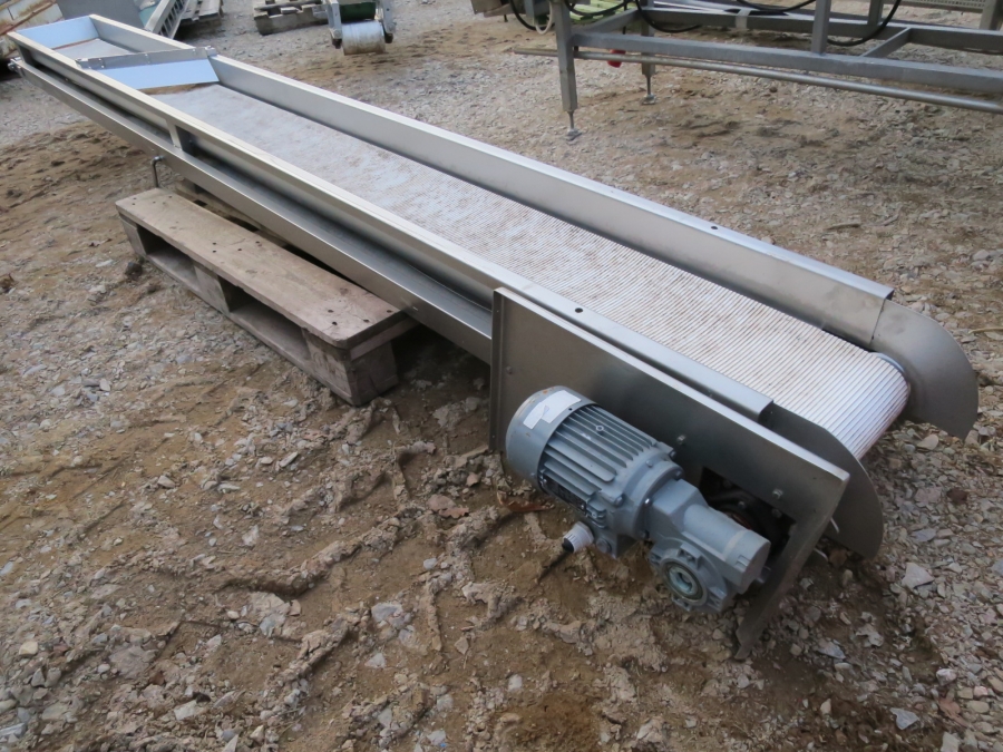 4300 Cabinplant plantransportör 3600x300 mm