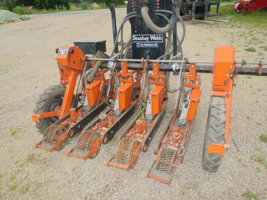 4364 Stanhay 785 precision seeder prenumatic