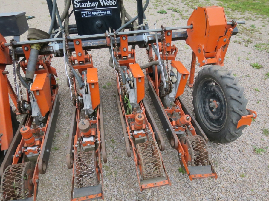 4364 Stanhay 785 precision seeder prenumatic