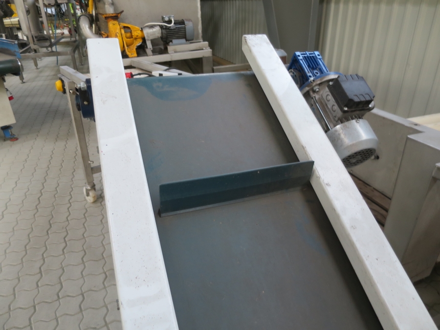 4415 Sorma bag conveyor