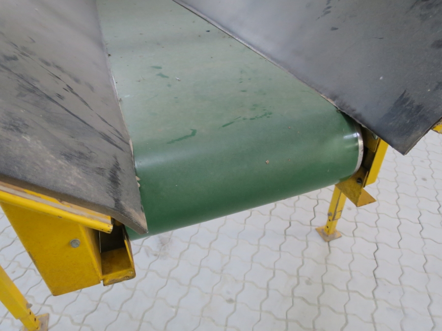 4420 Tong Peal feeding bunker