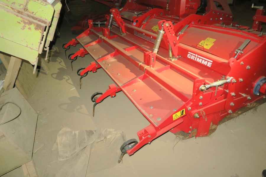 4597 Grimme GF400 rotary hiller 4x75 cm