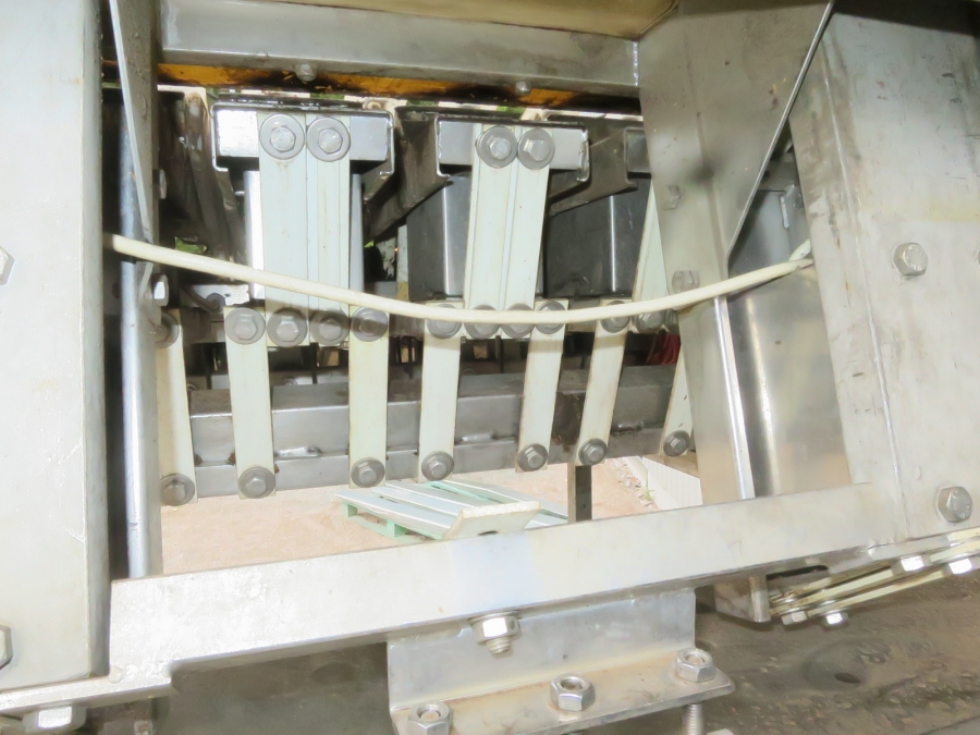 4671 Newtec 2000 computer weigher