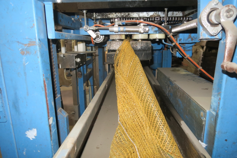 4701 Newtec 2009XB with Udo Schliebe net bagging line
