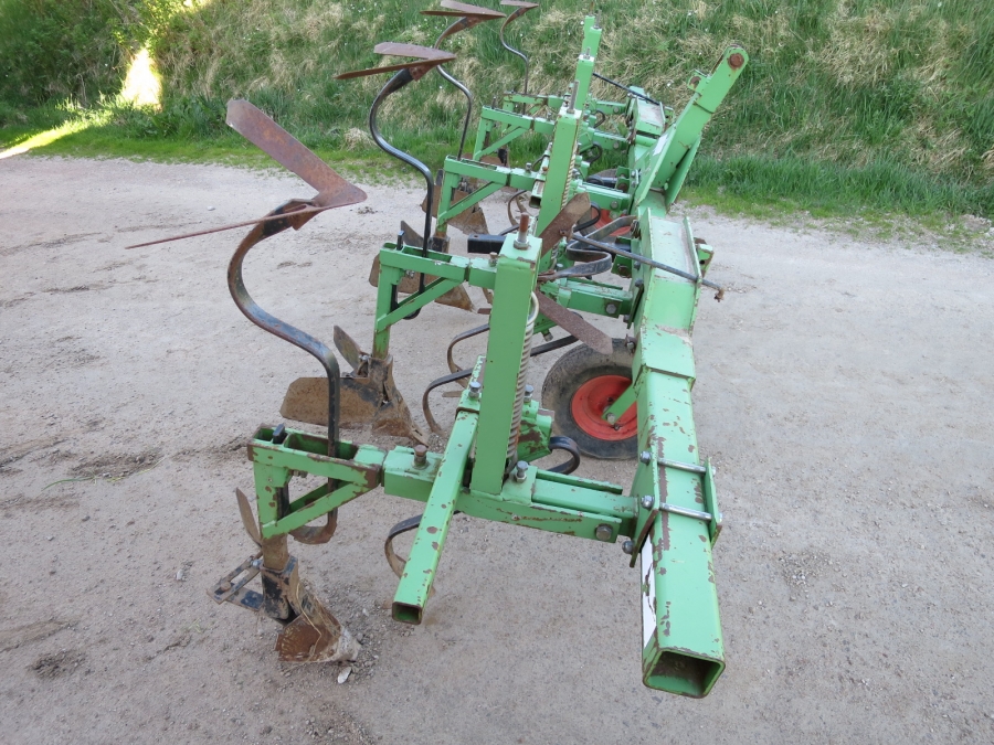 4800 Ekengårds potato ridger 4 row
