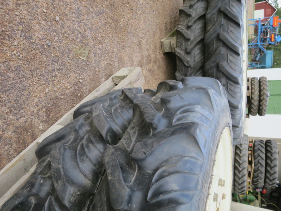 4835 Row crop tires different alternatives