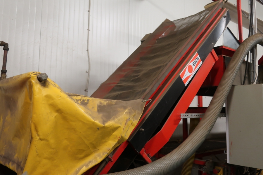 4839 EKKO washing line for potato