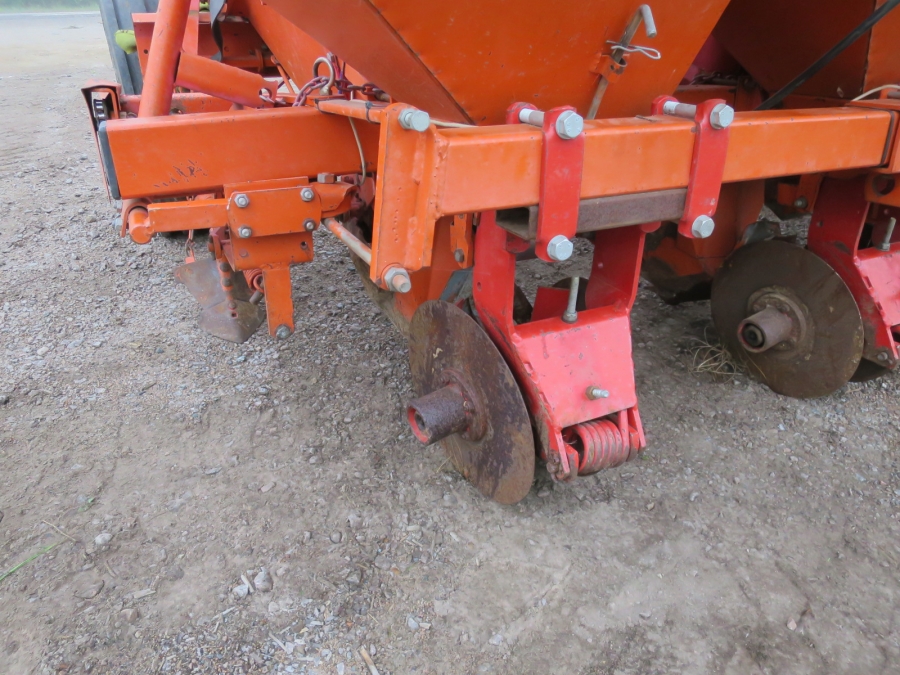 4897 Underhaug potato planter 4x75 cm