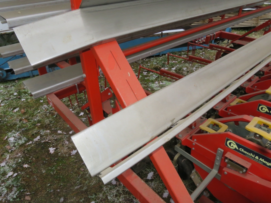 4910 Checch & Magli Wolf 4 rad planteringsmaskin