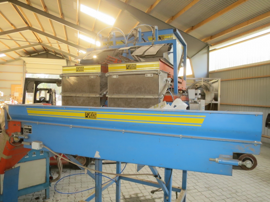 4942 EMVE double head weigher