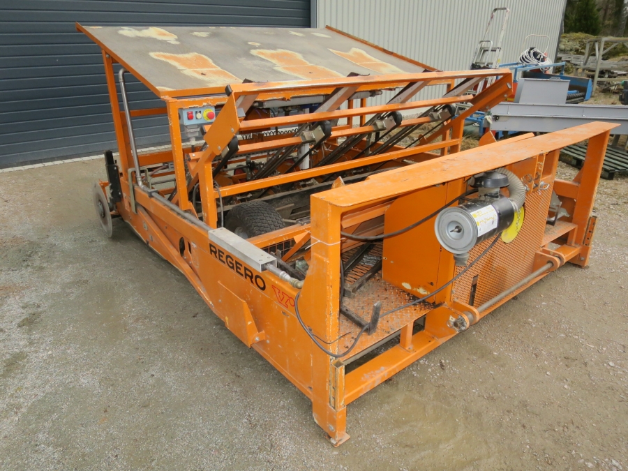 4999 Regero transplanter 4 row pneumatic