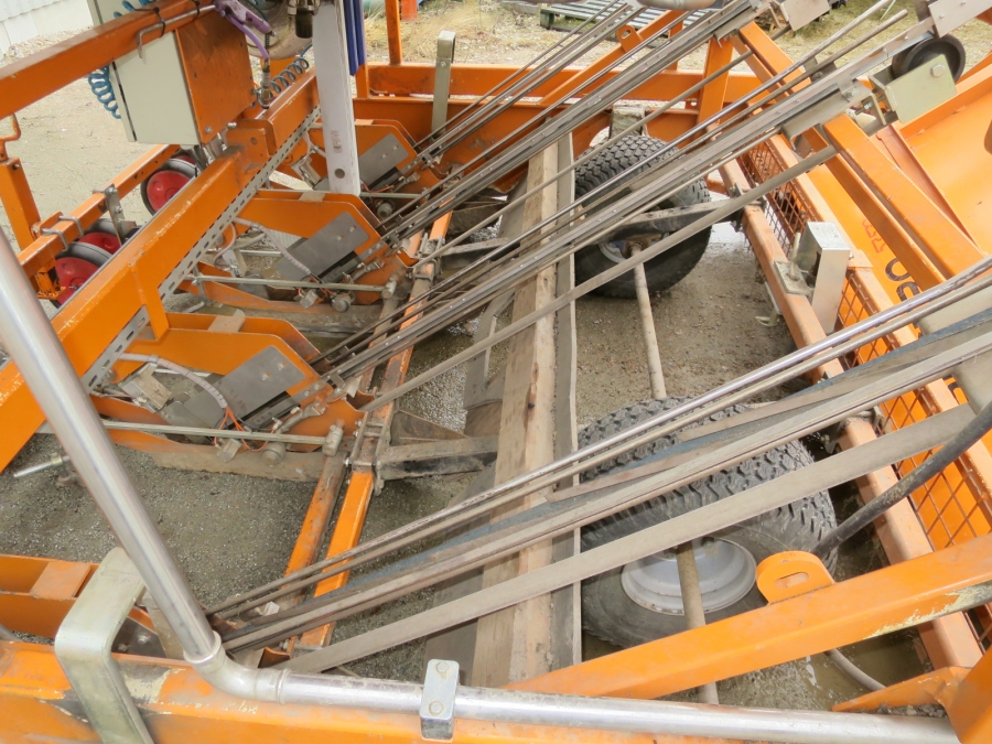 4999 Regero transplanter 4 row pneumatic