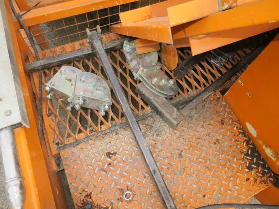 4999 Regero transplanter 4 row pneumatic