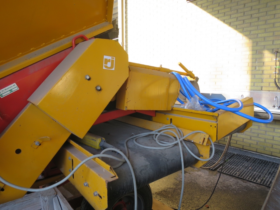 5043 Climax receiving hopper 700-E