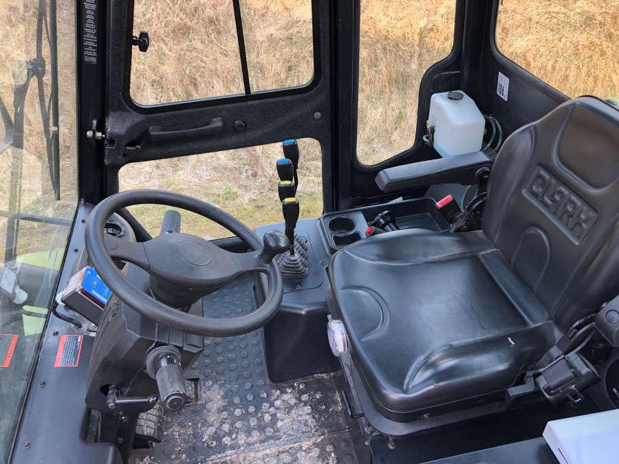 5053 Clark C70D 7 ton forklift for sale