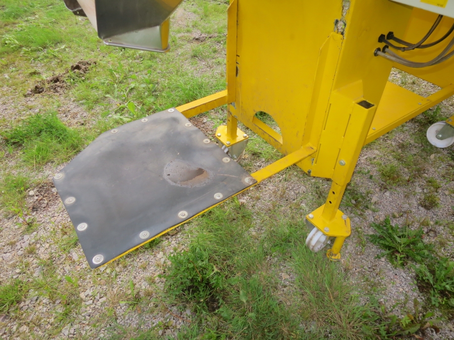 5073 Tong peal 2507 automatic weigher bagger