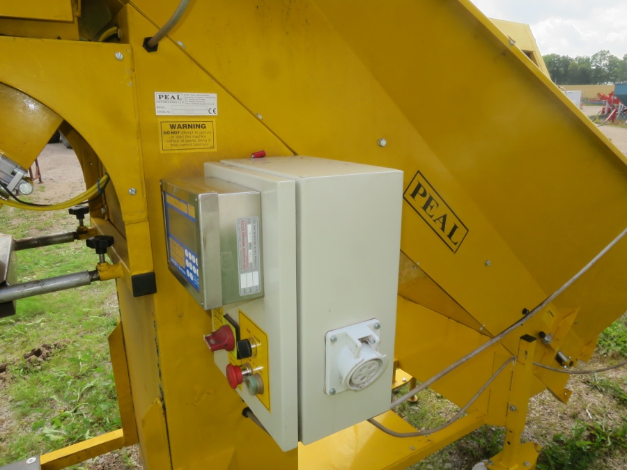 5073 Tong peal 2507 automatic weigher bagger