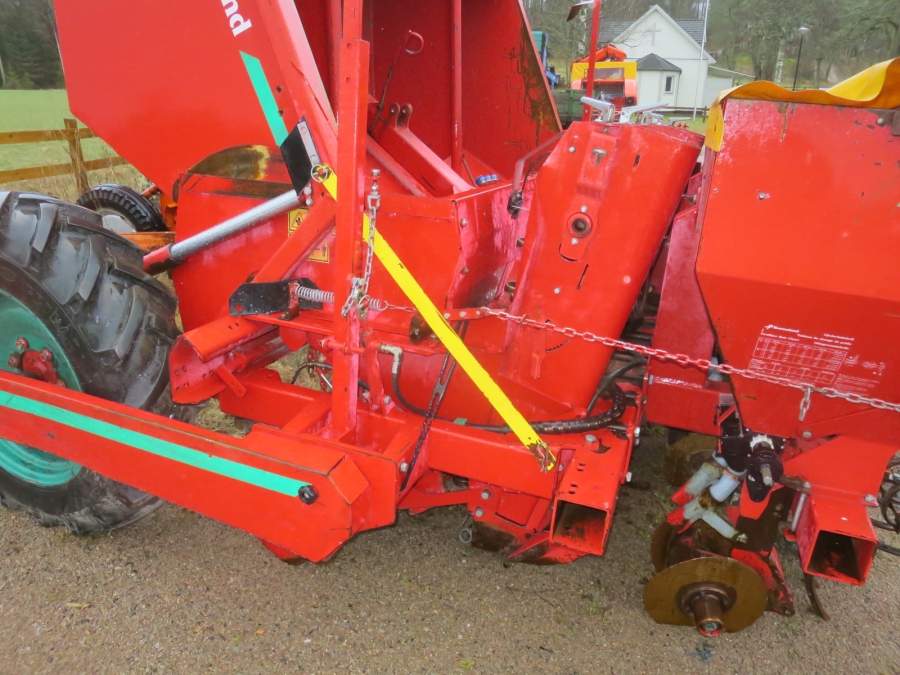 5149 Kverneland Underhaug UN 3200 potato planter