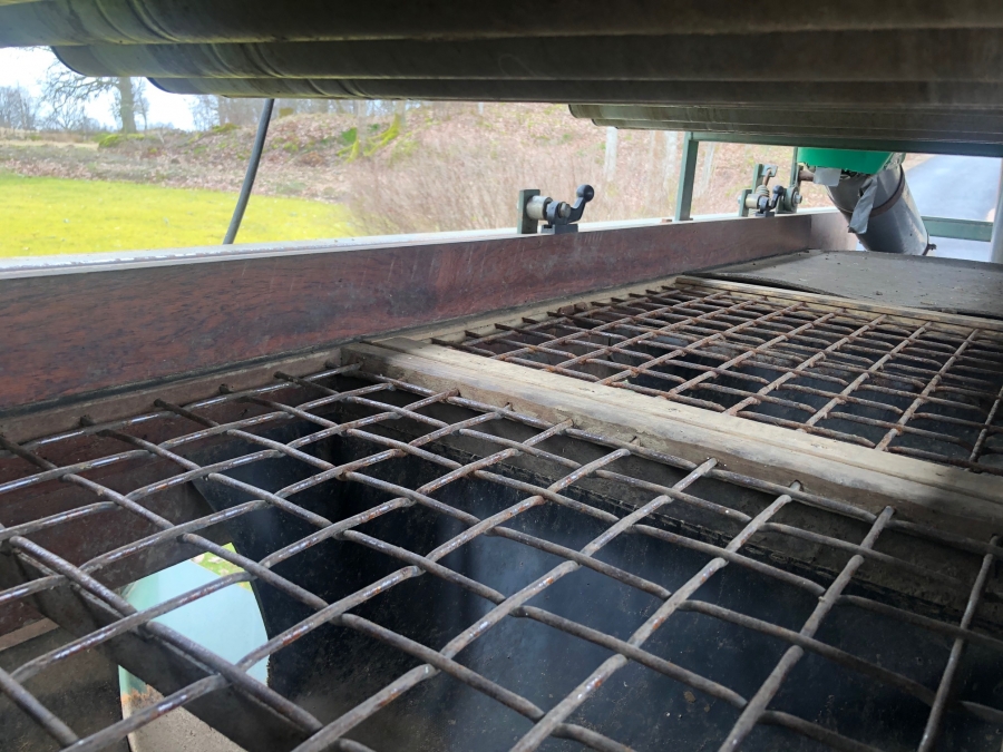 5179 Compas EAS60 potato sorter